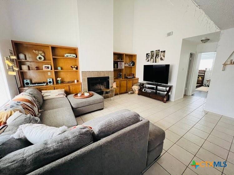 San Marcos, TX 78666,1301 Conway DR #A