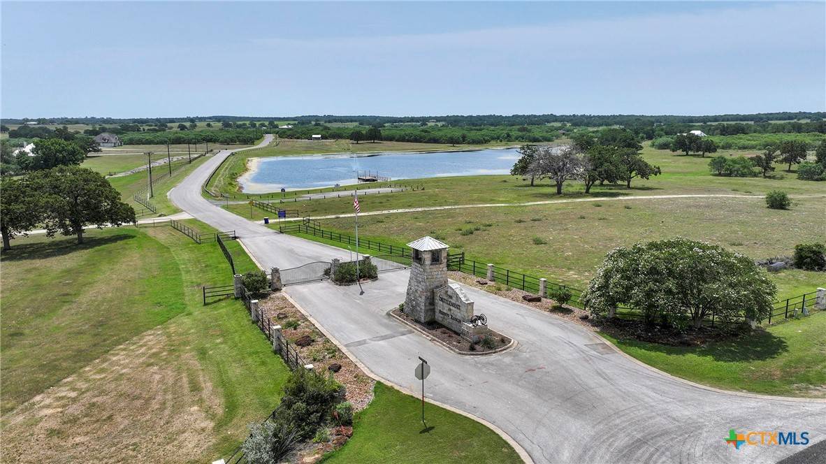 Luling, TX 78648,56 Powder RDG