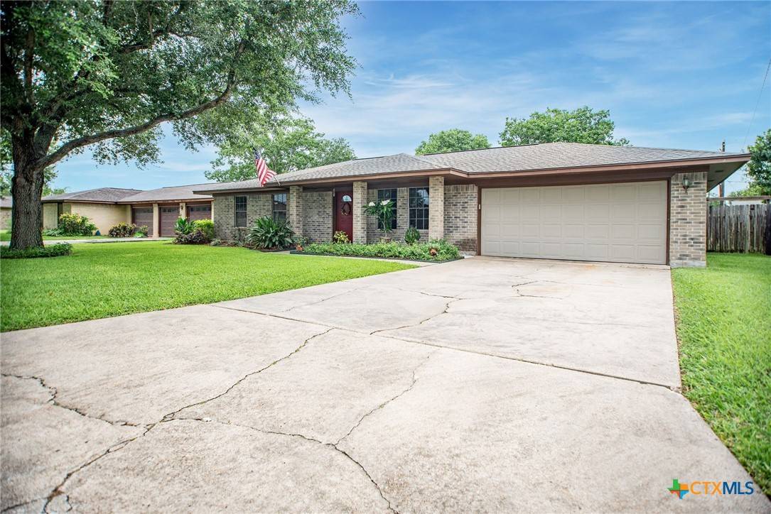 Port Lavaca, TX 77979,1617 Avalon ST