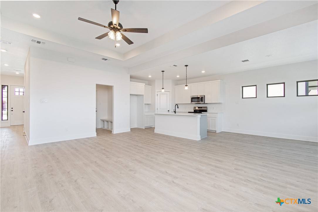 Nolanville, TX 76559,2002 Rosson ST