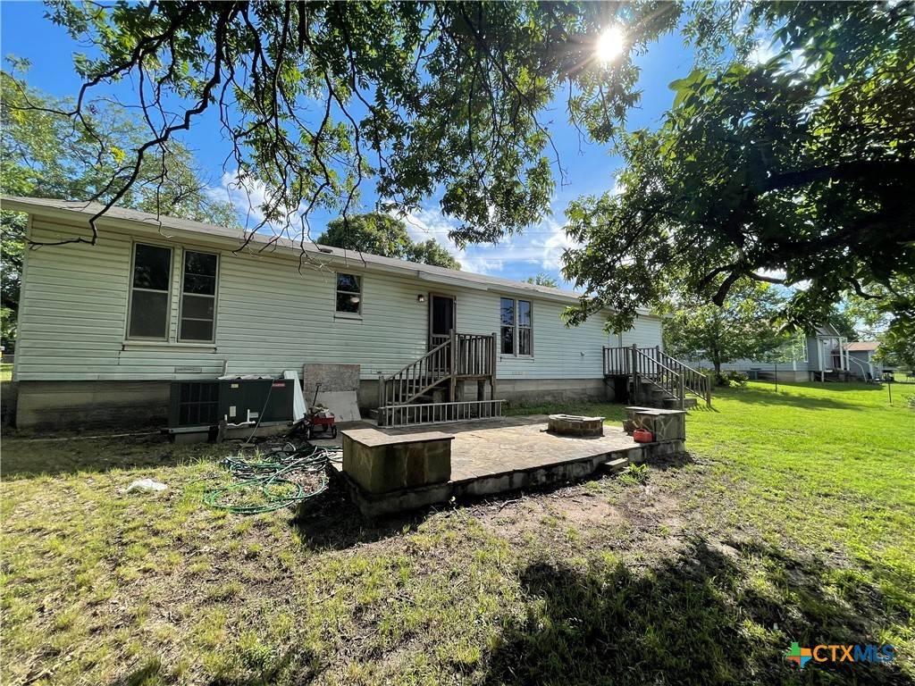 Lampasas, TX 76550,1127 Nix RD
