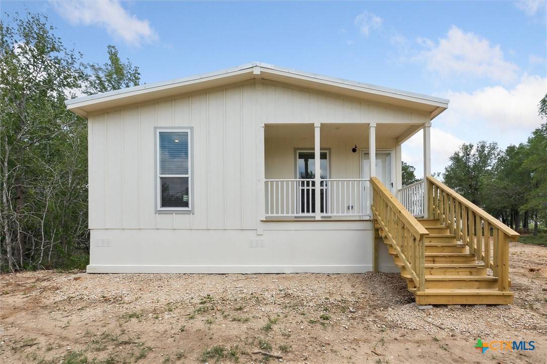 Luling, TX 78648,855 Roosevelt RD