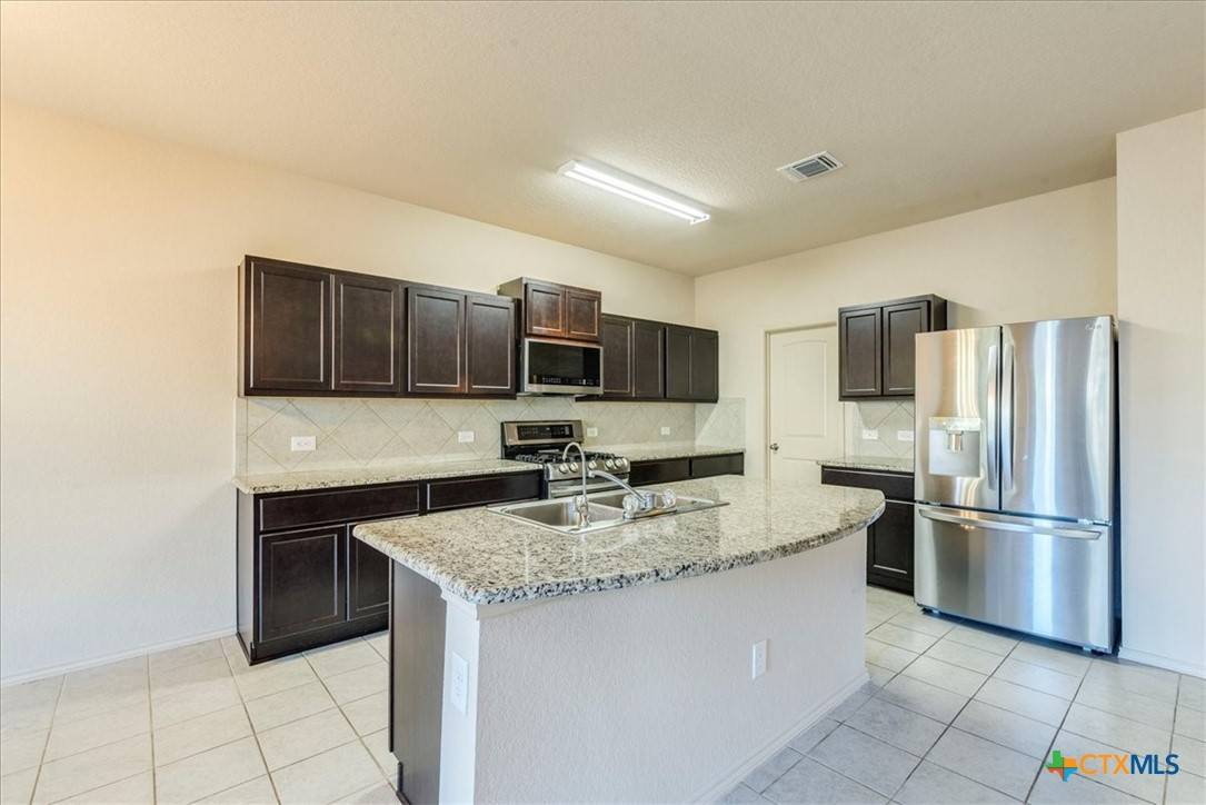 San Marcos, TX 78666,185 Tallow TRL