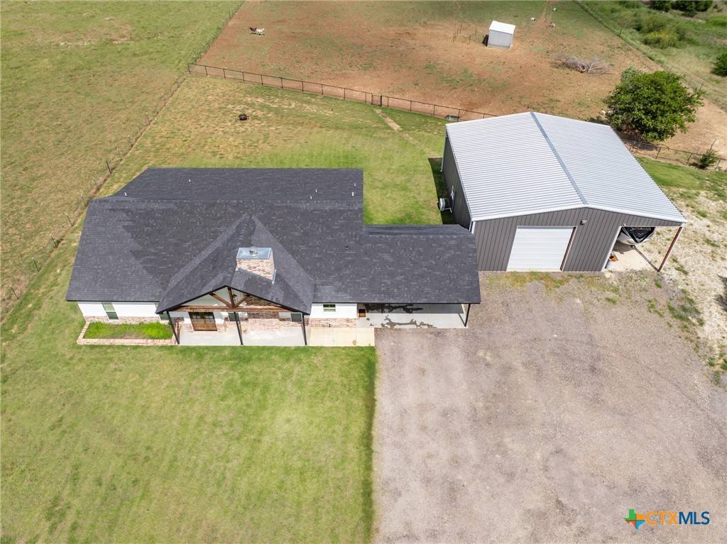 Oglesby, TX 76561,2483 County Road 303