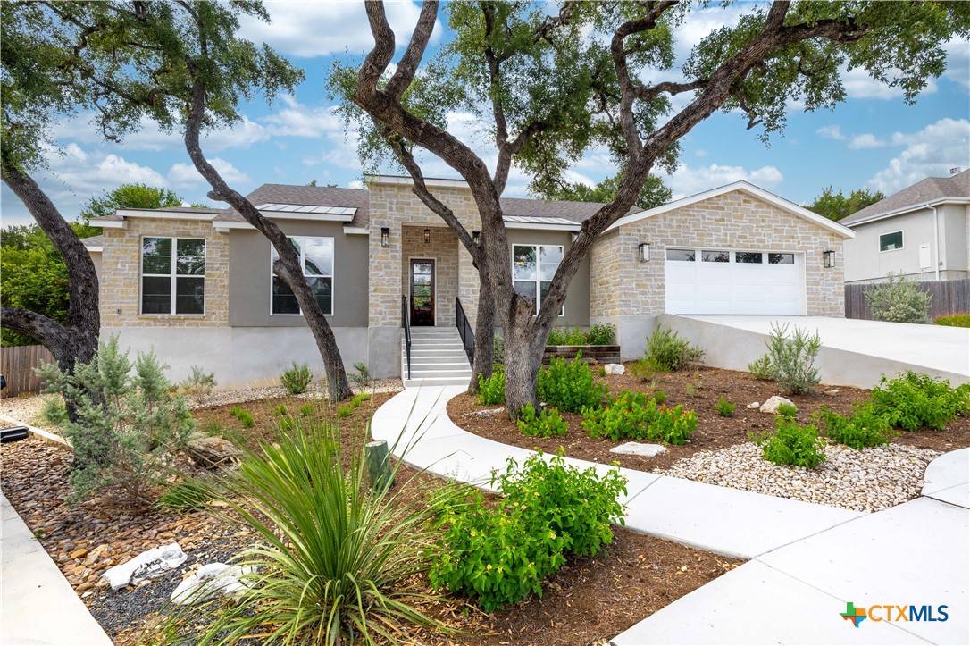 New Braunfels, TX 78130,692 Acorn DR