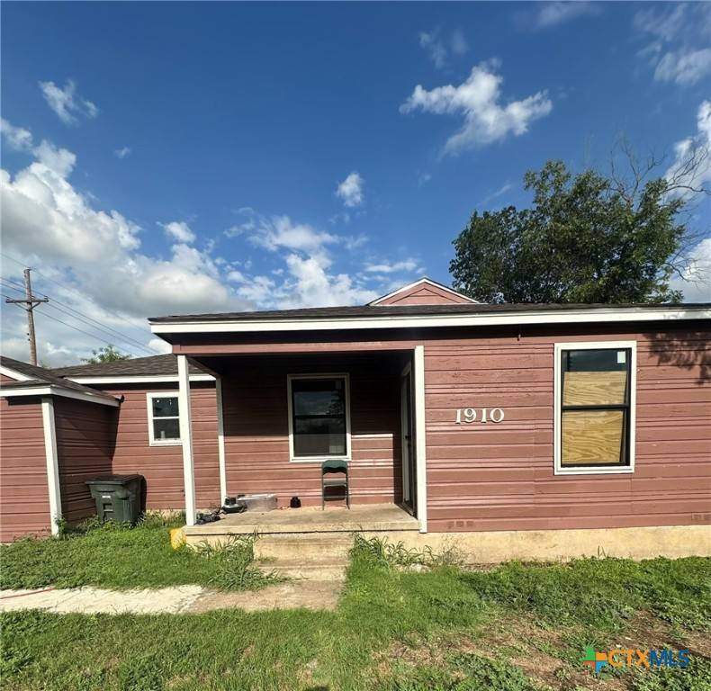Killeen, TX 76541,1910 N Gray ST
