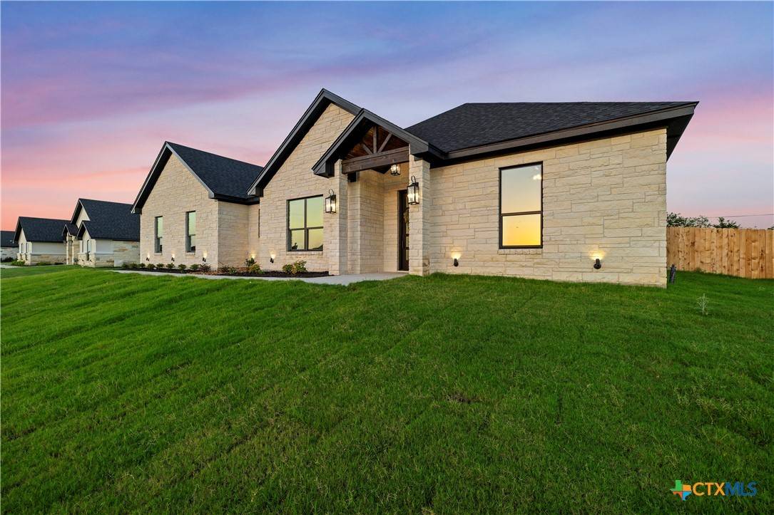 Temple, TX 76502,8167 Travertine LN