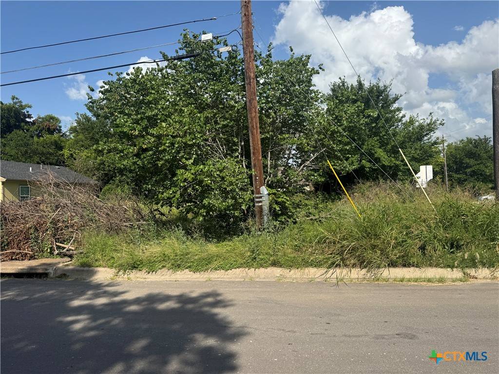 Temple, TX 76501,1219 S 24th ST