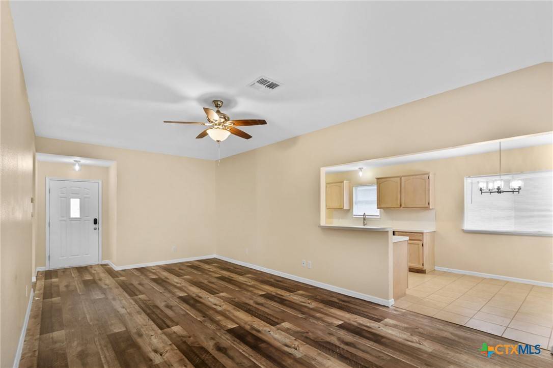 Victoria, TX 77904,501 Appaloosa DR