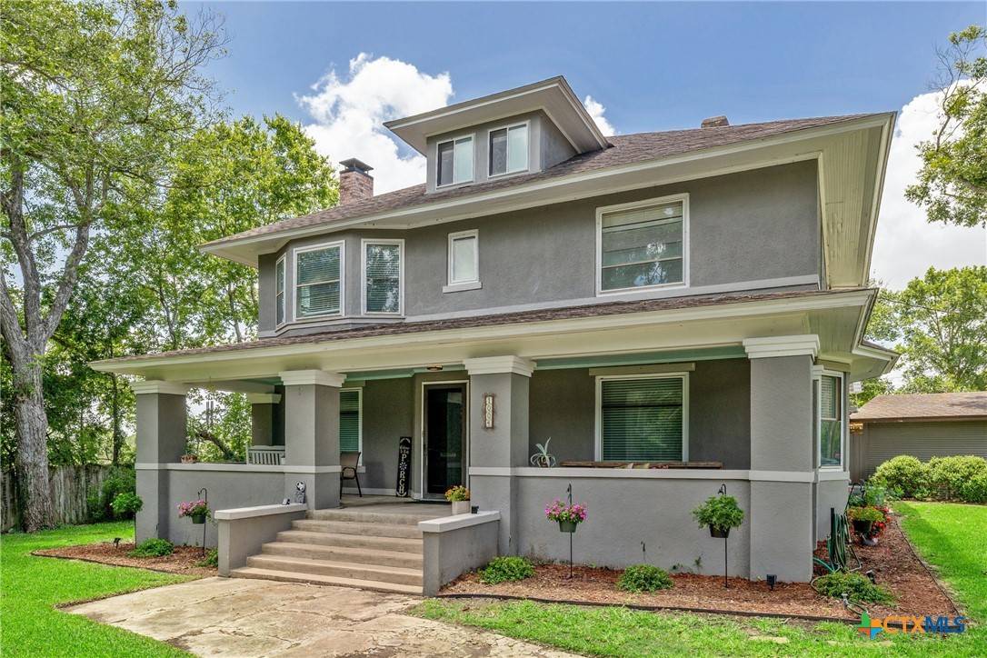 Gonzales, TX 78629,1004 Mitchell ST