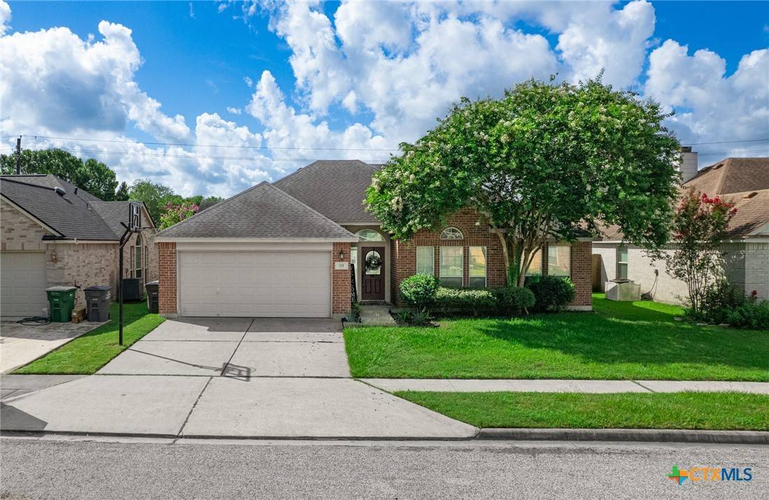 Victoria, TX 77901,322 Macon CRK