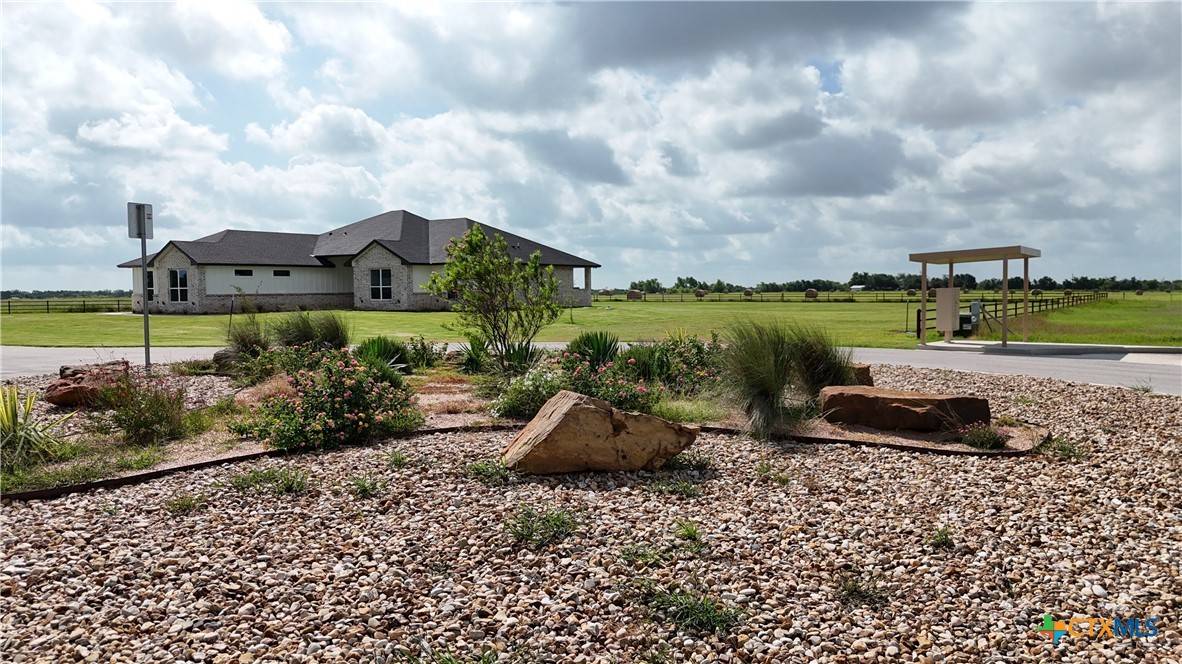 Lott, TX 76632,TBD Cougar LN