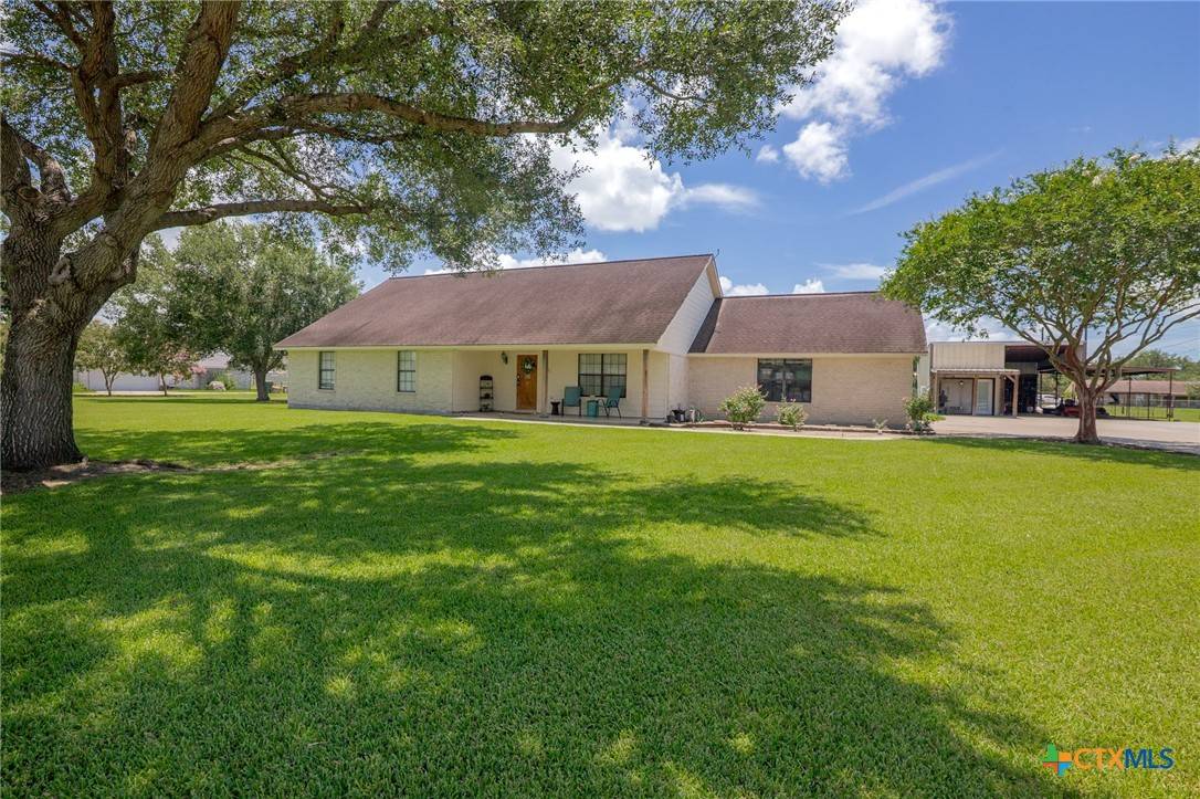 Victoria, TX 77904,301 Crawford DR