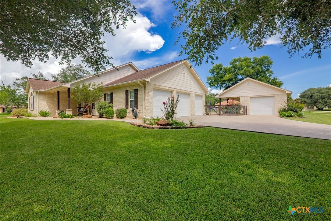 Victoria, TX 77905,21 Lakeoak