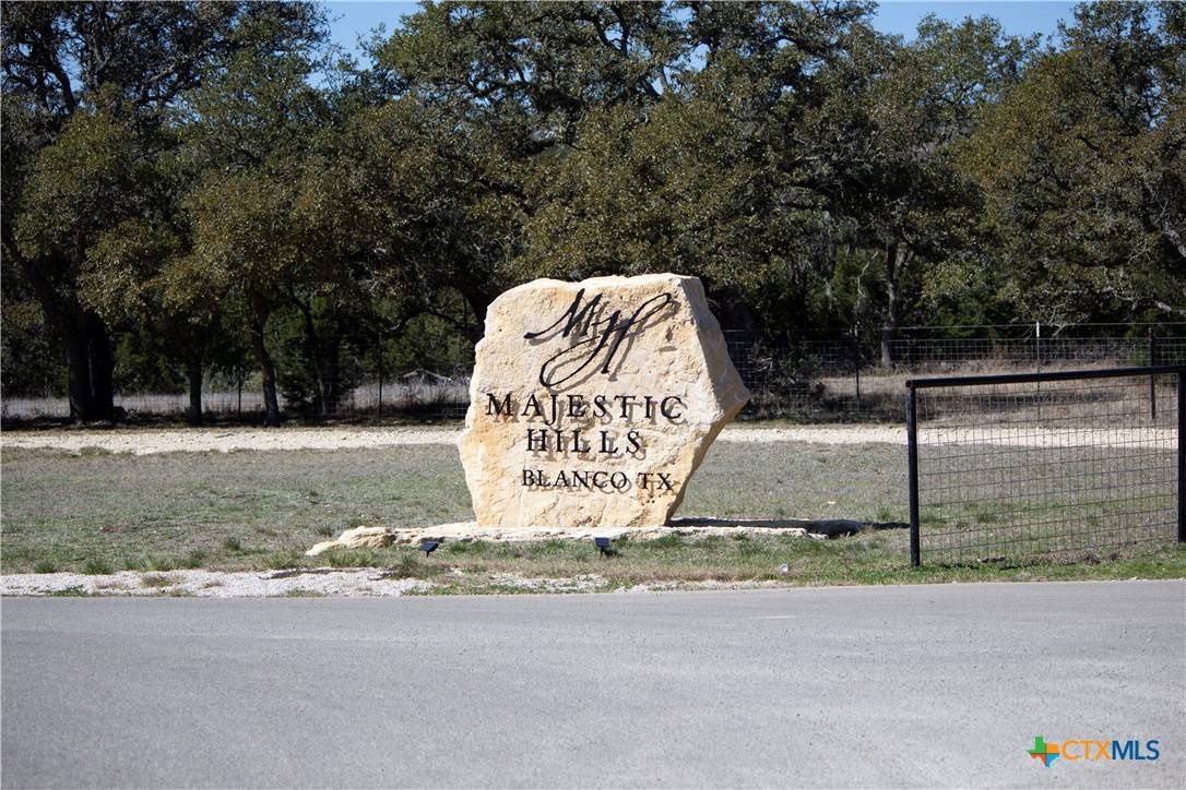 Blanco, TX 78606,TBD W Starview CV