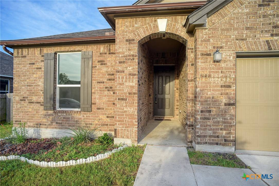 Lockhart, TX 78644,615 Dogwood ST