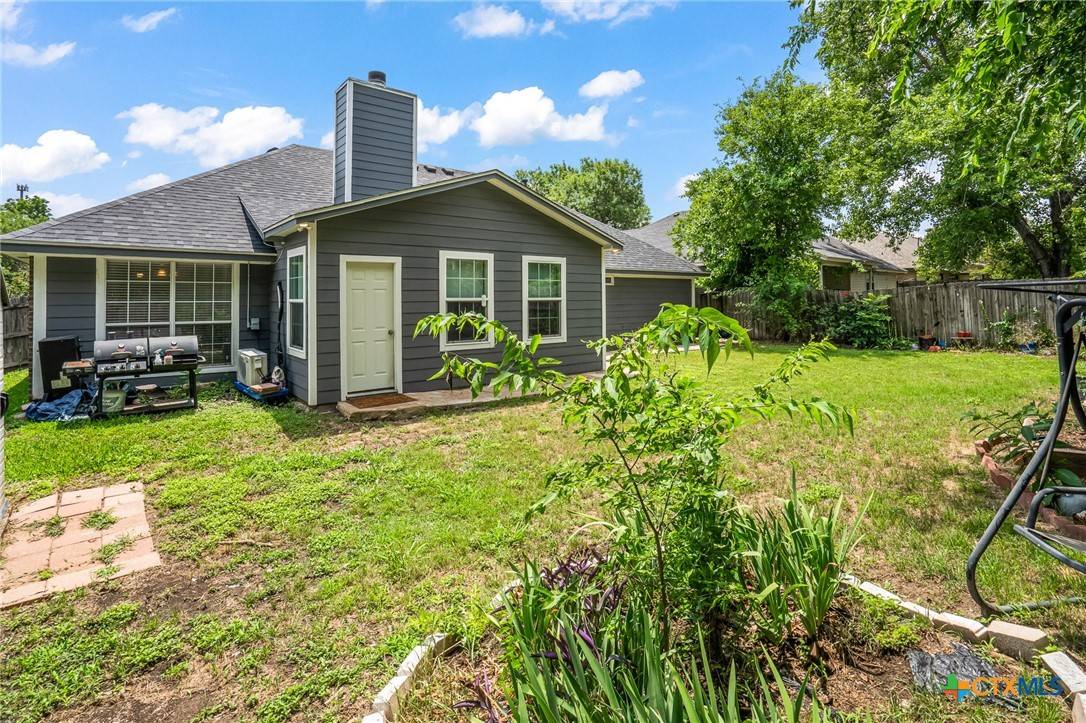 Harker Heights, TX 76548,406 Gina DR