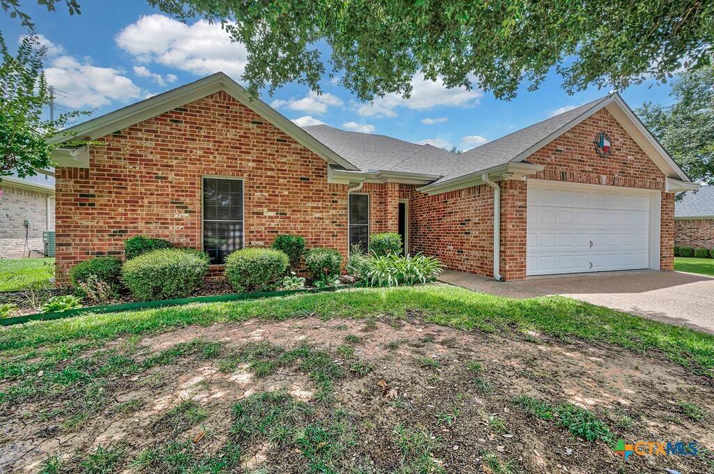 Lorena, TX 76655,2404 Cambridge