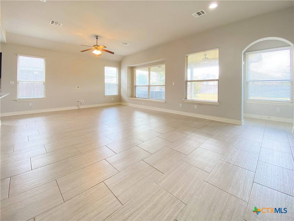 San Marcos, TX 78666,414 Field Corn LN