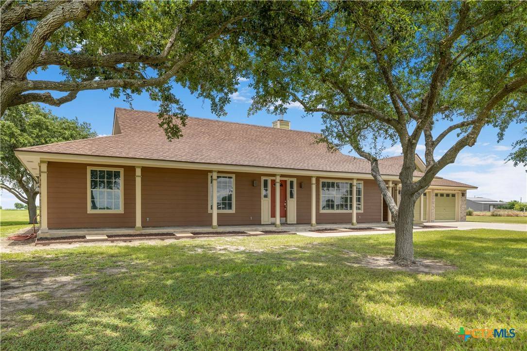 Port Lavaca, TX 77979,99 N Seakist LN
