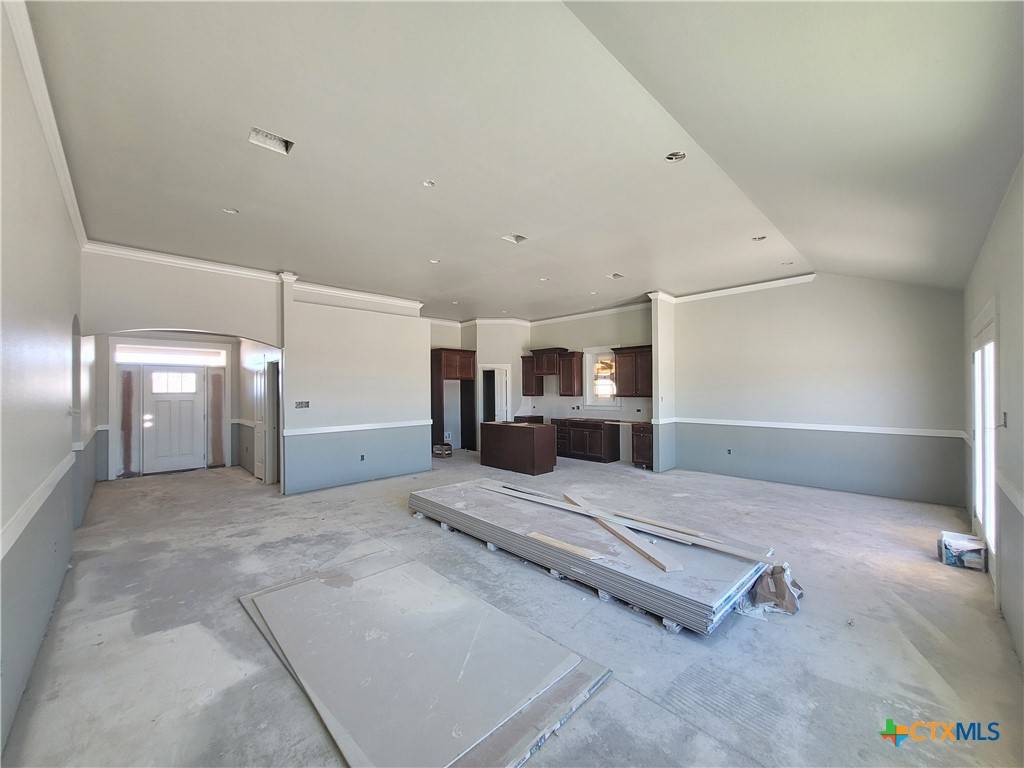 La Vernia, TX 78121,188 Turnberry DR