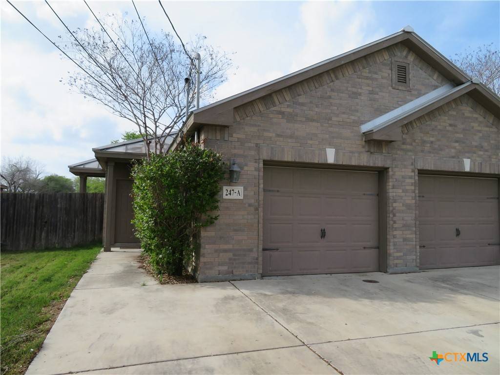 New Braunfels, TX 78130,247 Rosalie DR #B