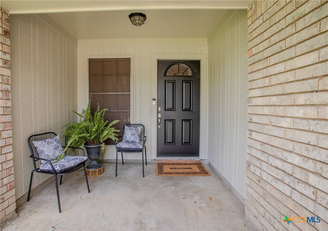 Victoria, TX 77904,307 Richmond DR