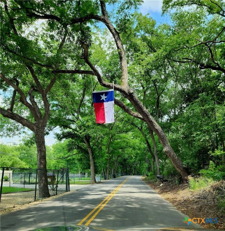 New Braunfels, TX 78132,13220 River Road RD