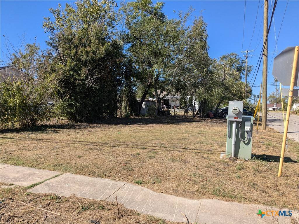 Temple, TX 76504,309 W Avenue P