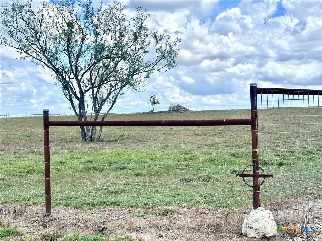 Stockdale, TX 78160,8268 Fm 1347