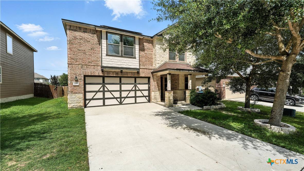 Cibolo, TX 78108,208 Gatewood Cliff