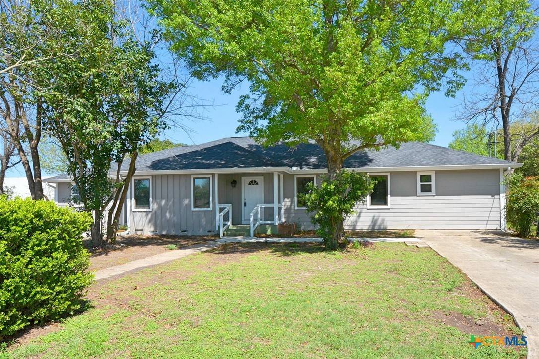 New Braunfels, TX 78130,515 Lake Front AVE #B