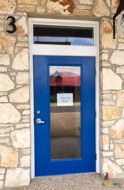 Salado, TX 76571,418 N Main ST #3