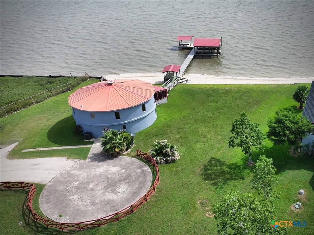 Port Lavaca, TX 77979,430 N Blackburn AVE