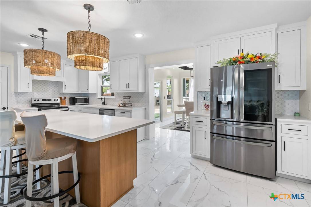 Eddy, TX 76524,318 Franklin RD