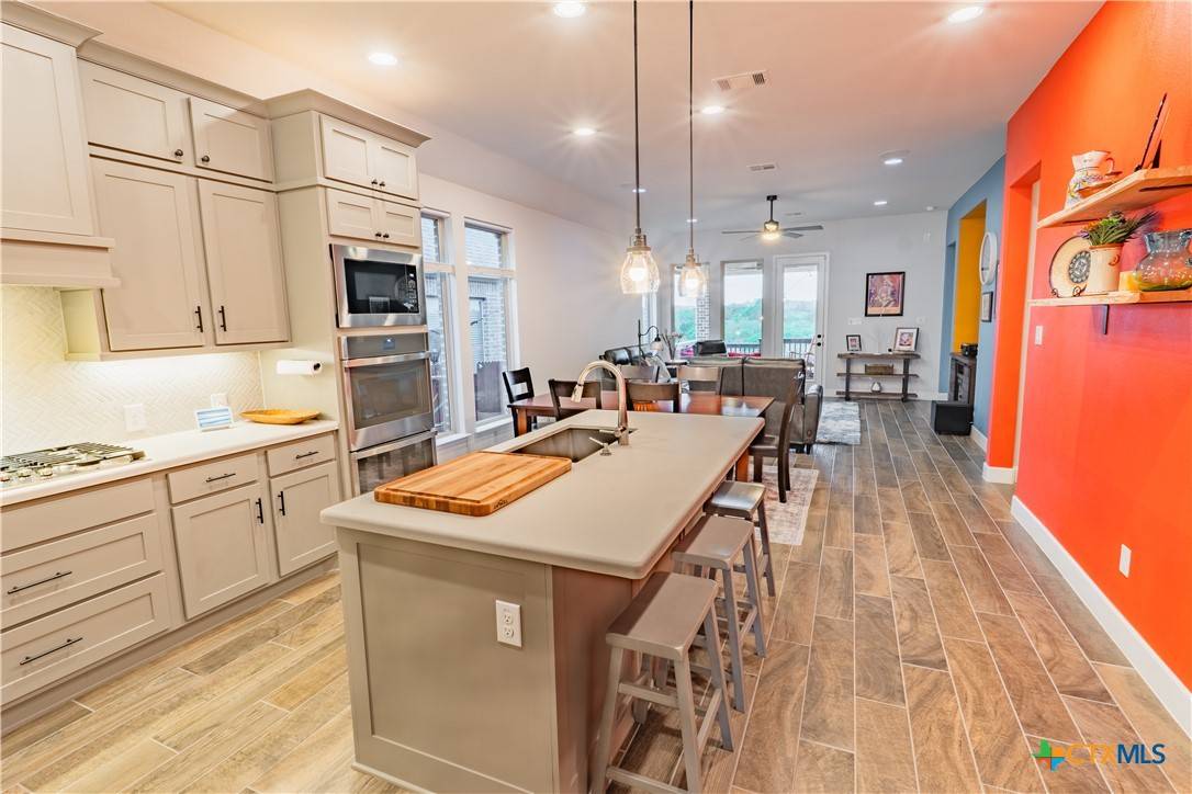 New Braunfels, TX 78130,Address not disclosed