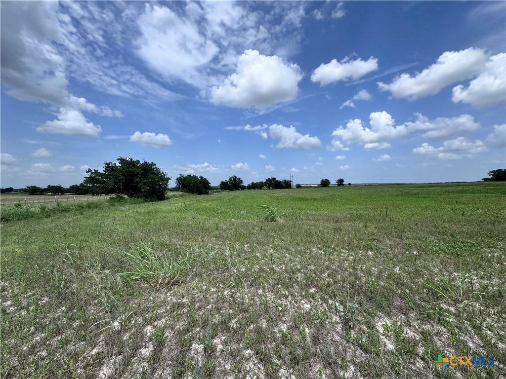 Jarrell, TX 76537,35 IH