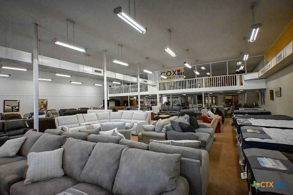 Alvin, TX 77511,601 South Gordon ST
