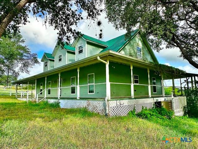 Goliad, TX 77963,270 Canyon View DR