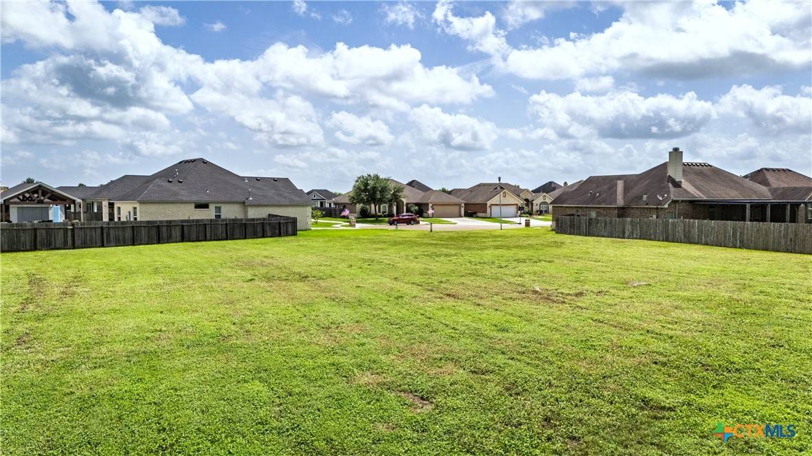 Victoria, TX 77904,102 Auburn HL