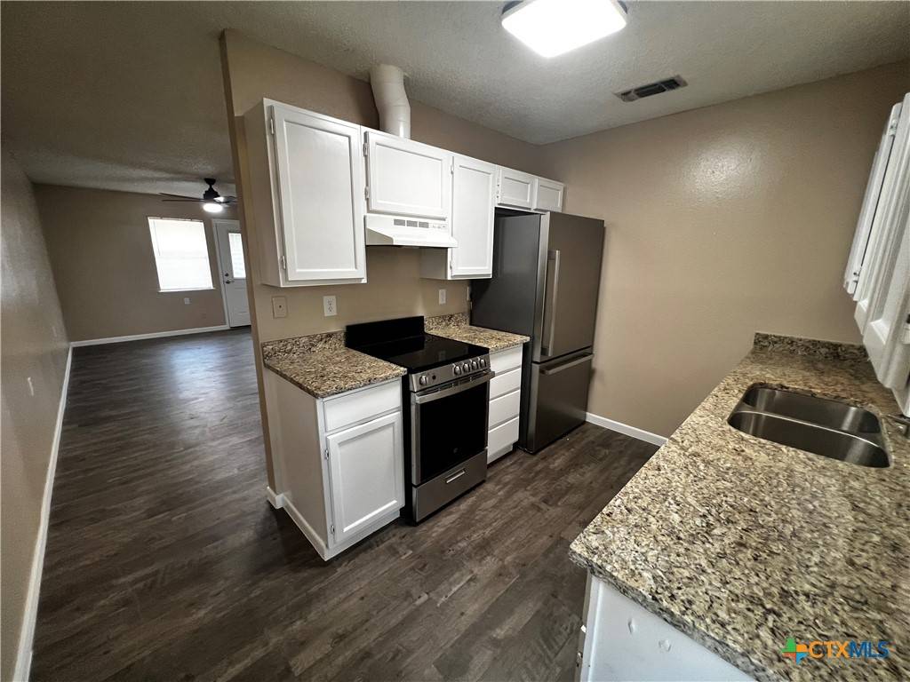 Wimberley, TX 78676,301 Rockwood DR #j-6