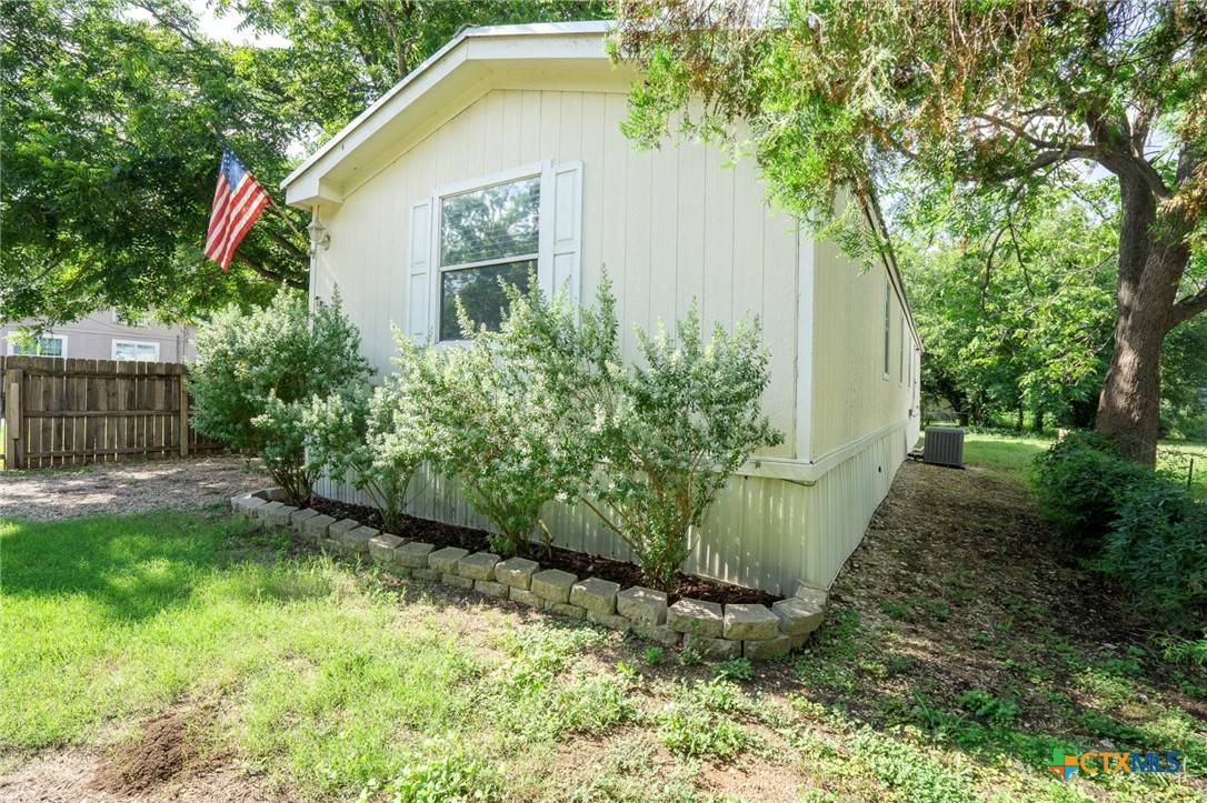 Maxwell, TX 78656,145 Birch