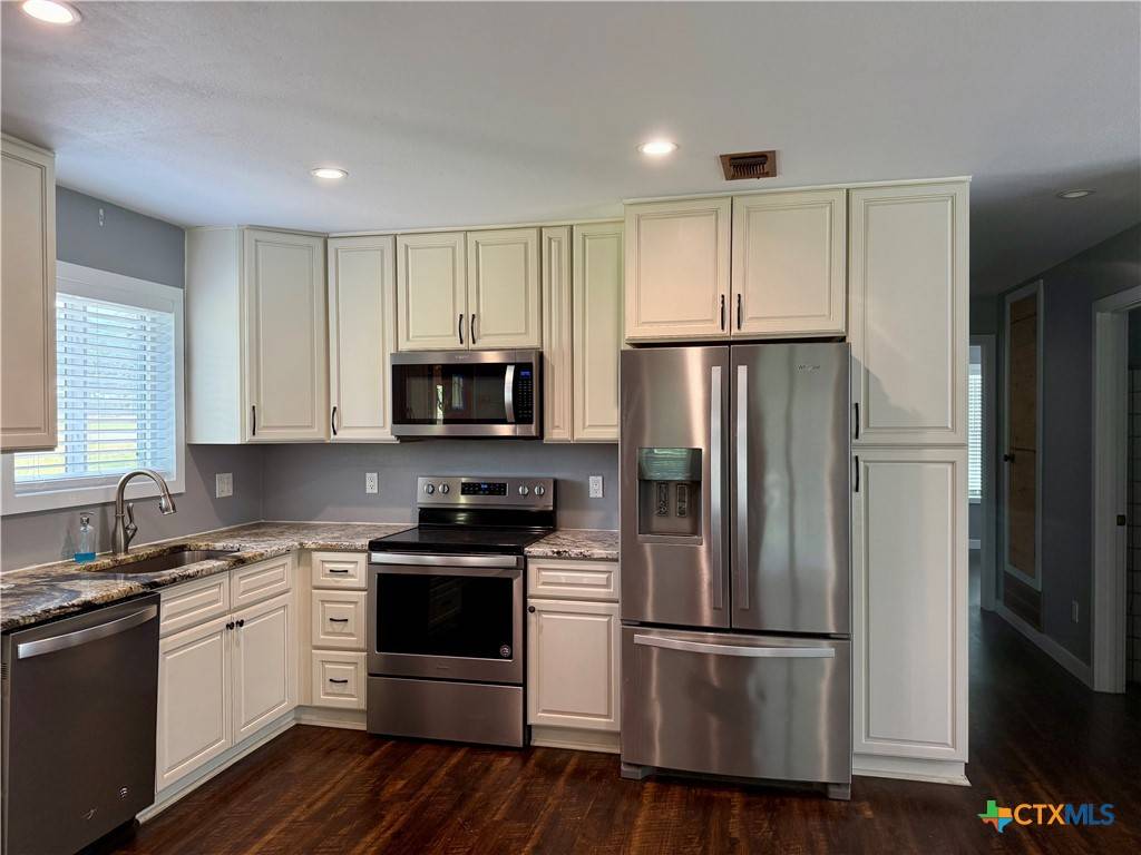 Canyon Lake, TX 78133,1546 Green Hill DR