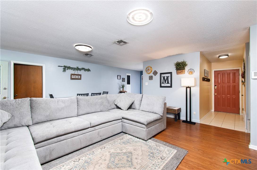 Salado, TX 76571,531 Santa Rosa RD