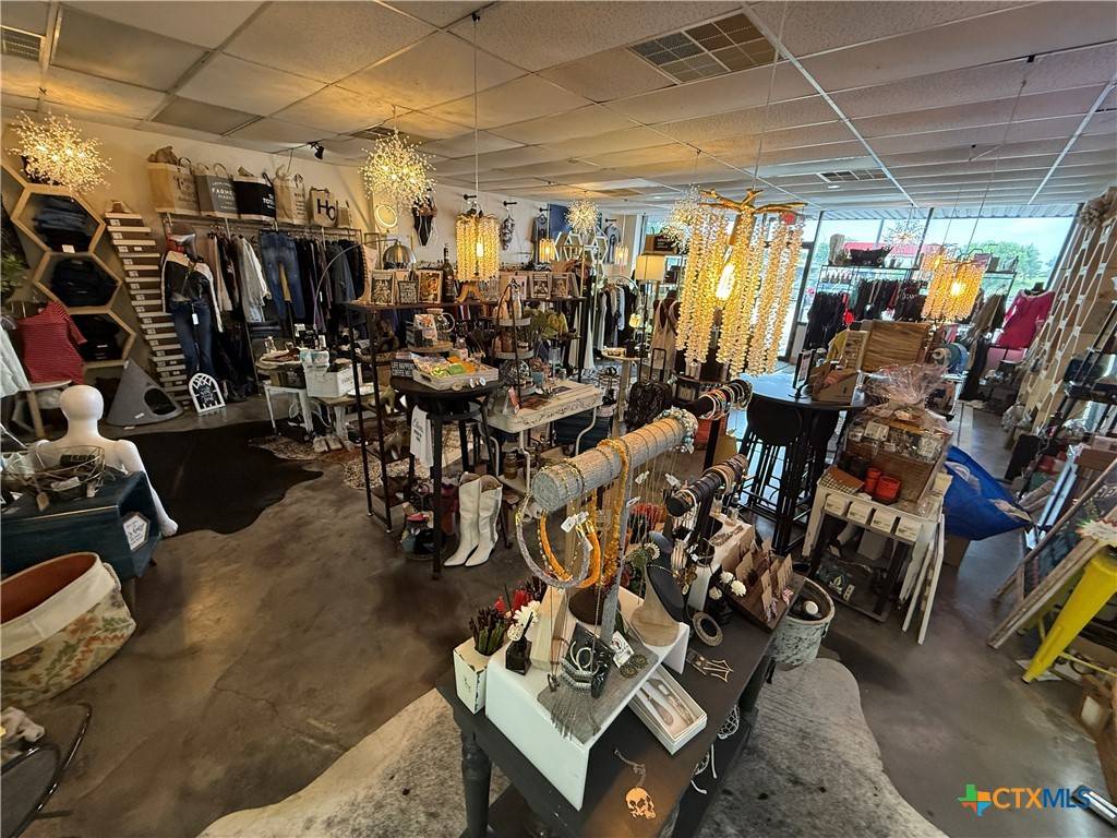 Harker Heights, TX 76548,586 E Central Texas EXPY