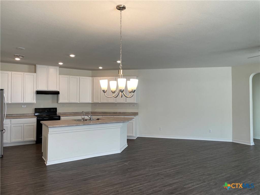 New Braunfels, TX 78130,2078 Wind Chime WAY
