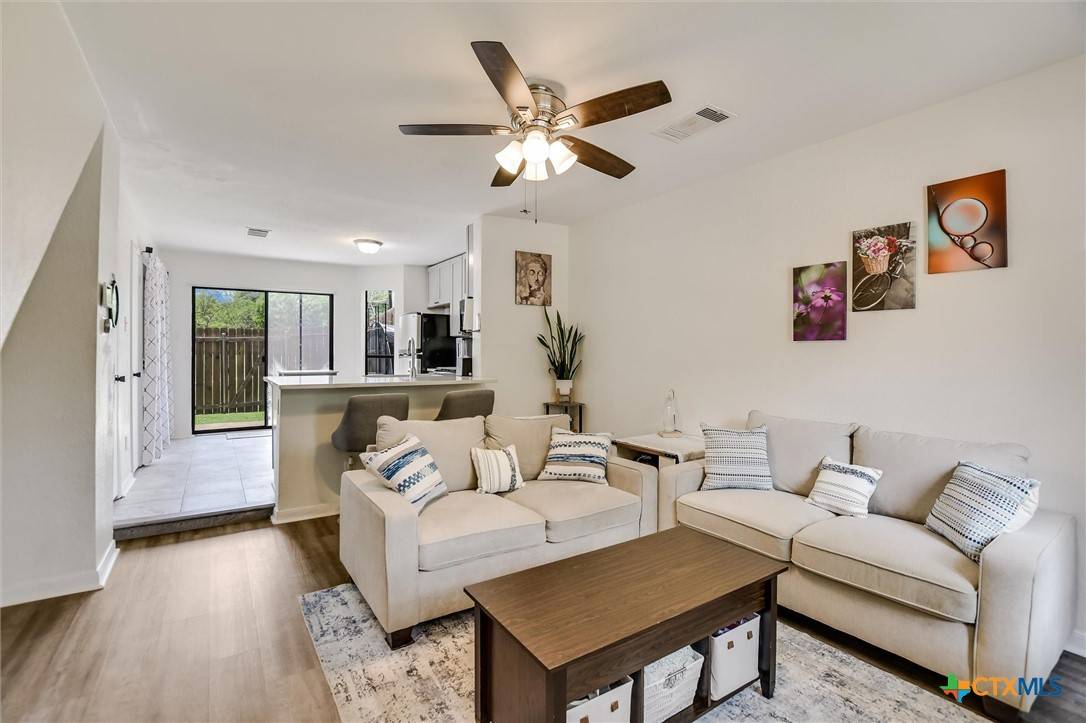 Austin, TX 78758,11901 Swearingen DR #4