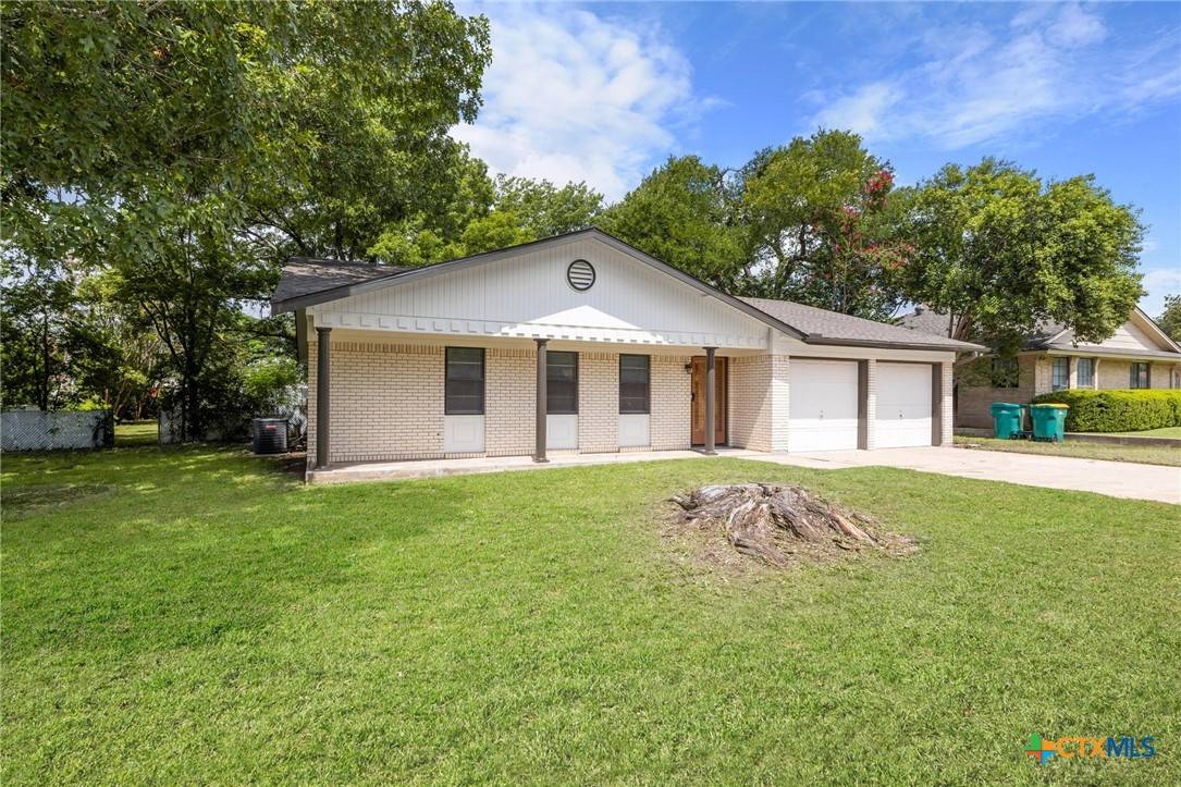 Belton, TX 76513,2104 N East ST