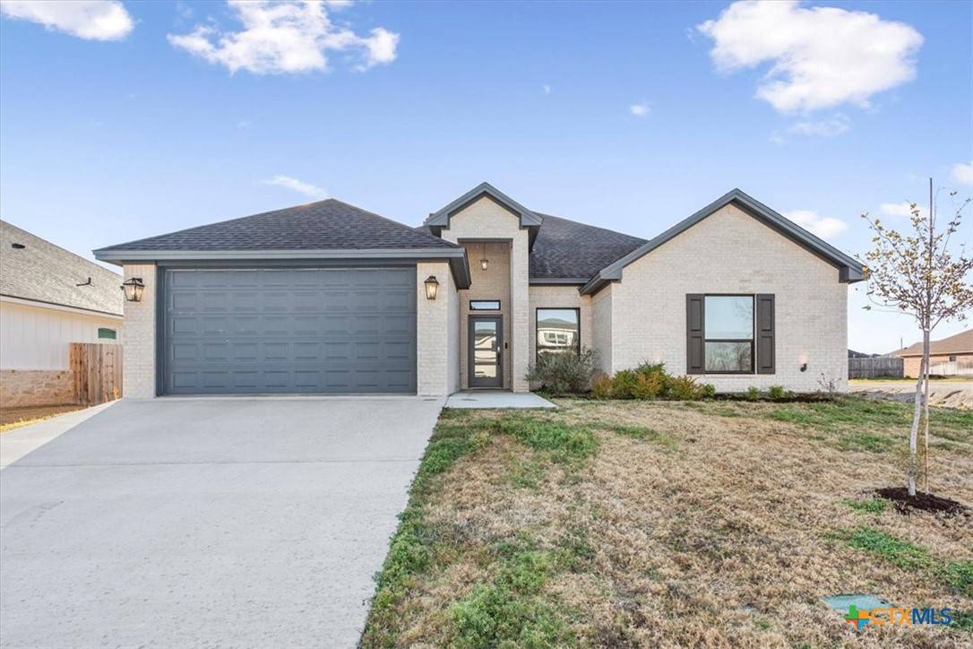 Waco, TX 76708,5404 Black Horse CT