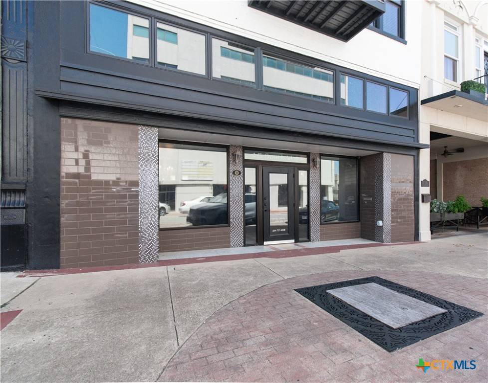 Temple, TX 76501,15 S Main ST